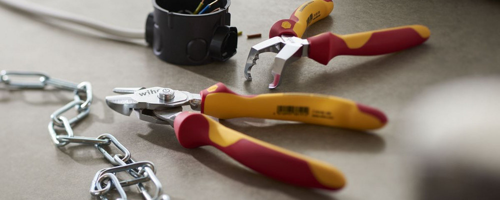 Five Useful Wiha Pliers for Every Workshop