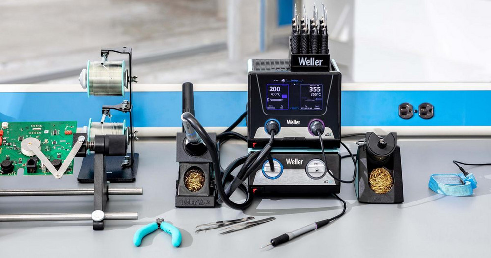 Review: The Weller WXsmart Soldering Station Surprised Us with Its Performance and Smart Solutions