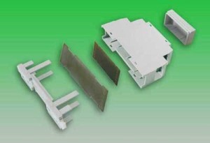 Gain more space on the DIN rail with housings Euroclamp CEM22
